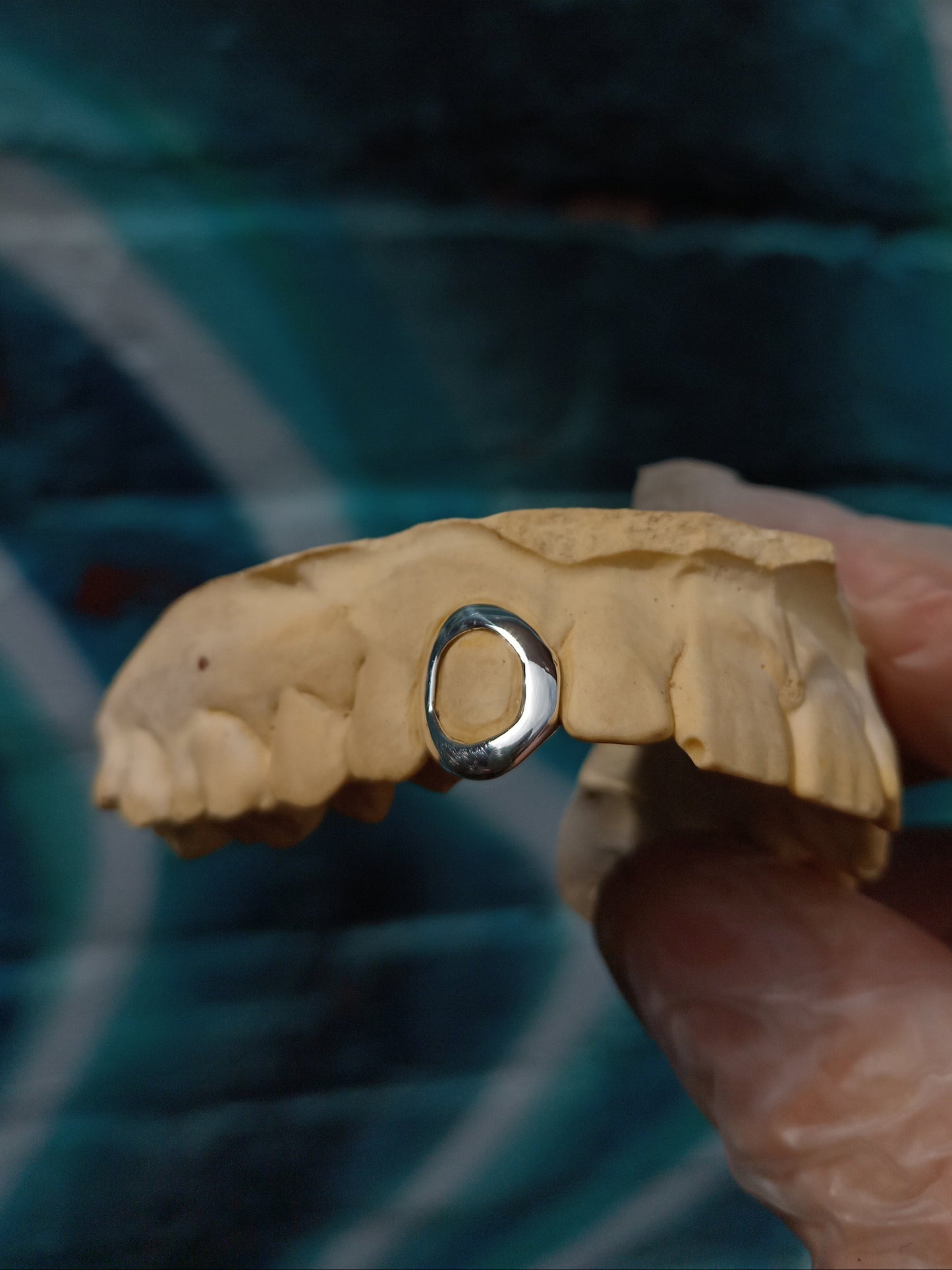 Single window cap custom grillz